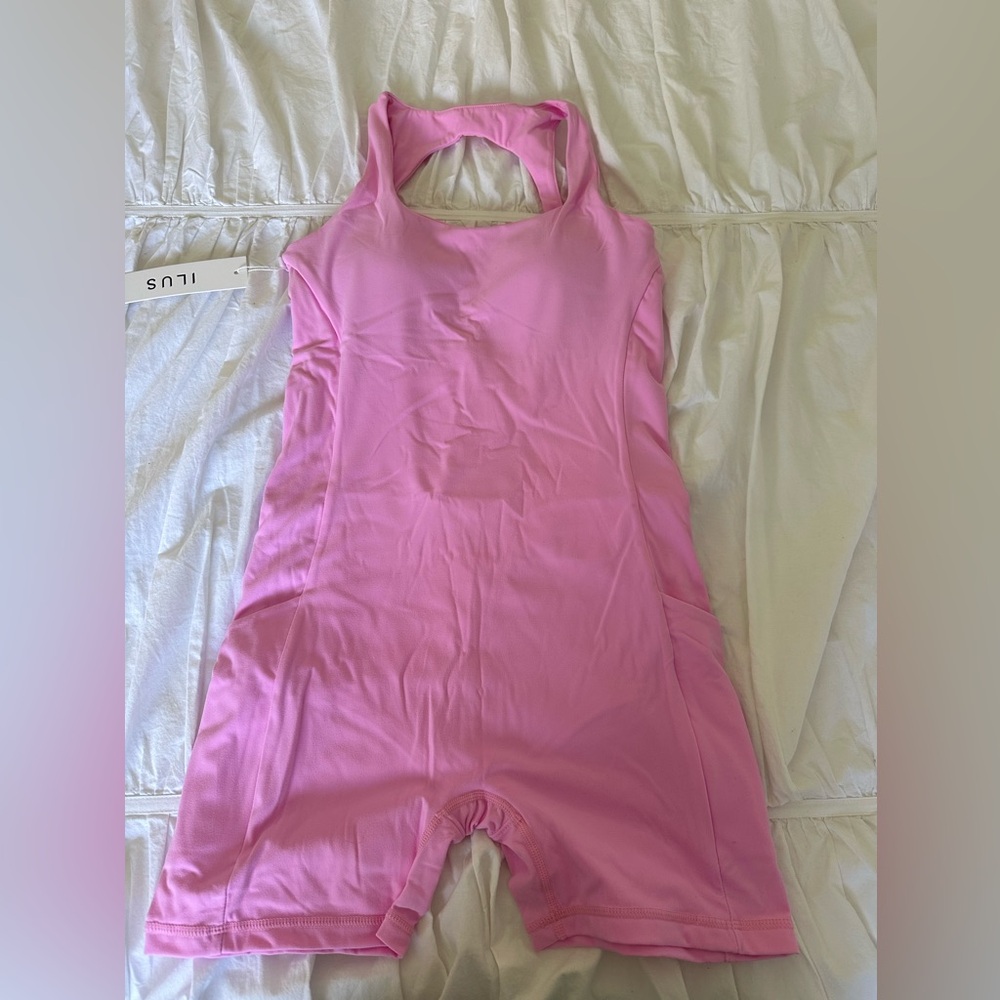 ILUS pink bodysuit